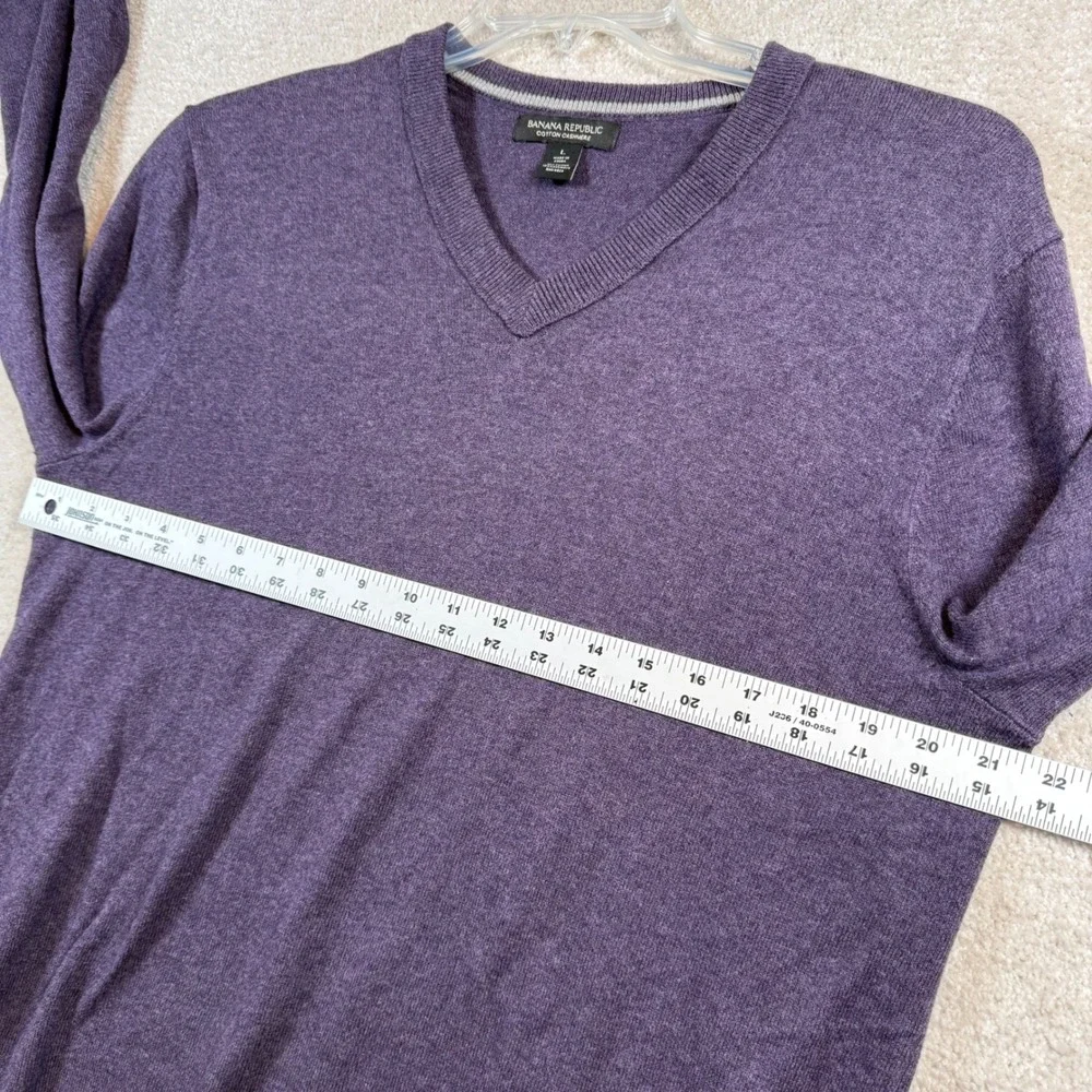 Banana Republic V-Neck Sweater Mens Large Purple Cotton Cashmere Blend Heathered